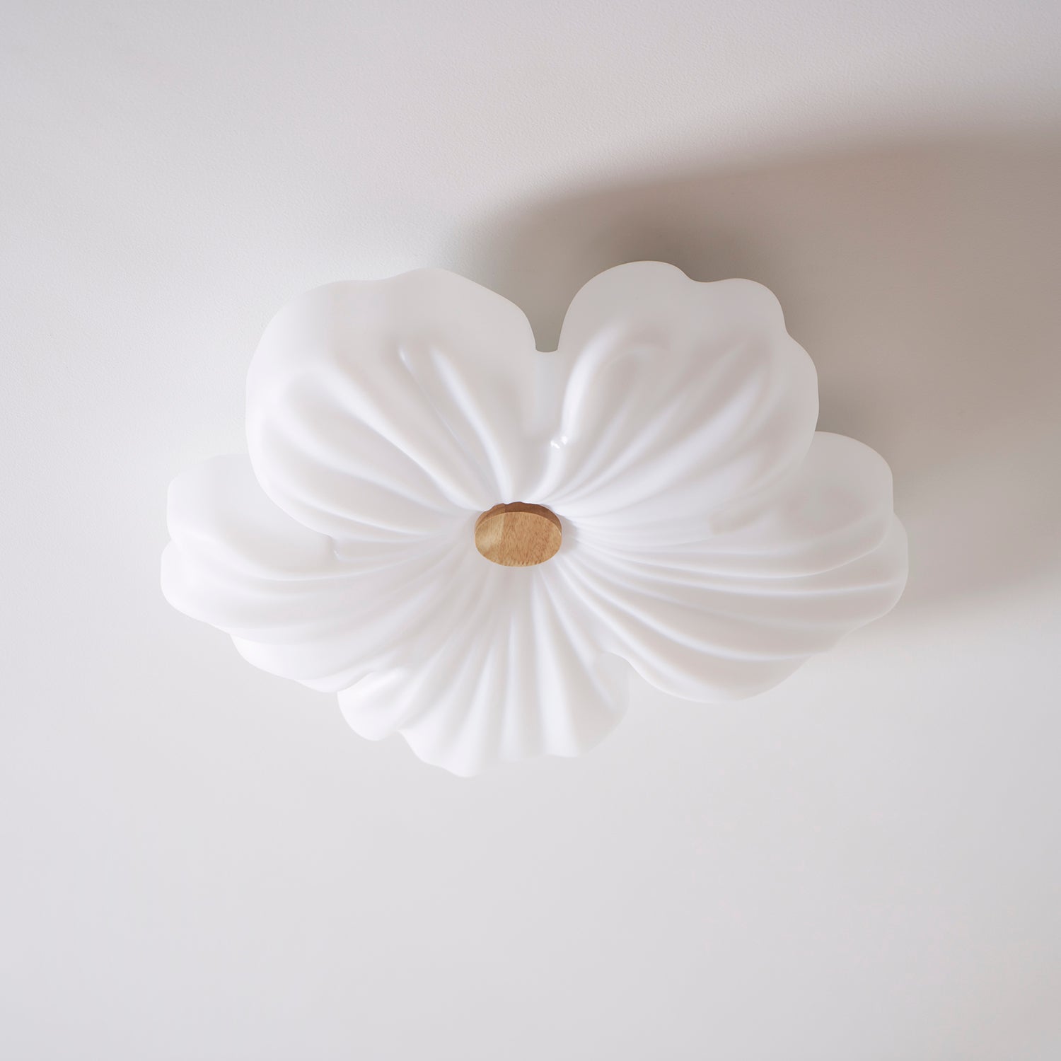 Flower Ceiling Light LED Sculpted Petal Shade Dimmable Bedroom