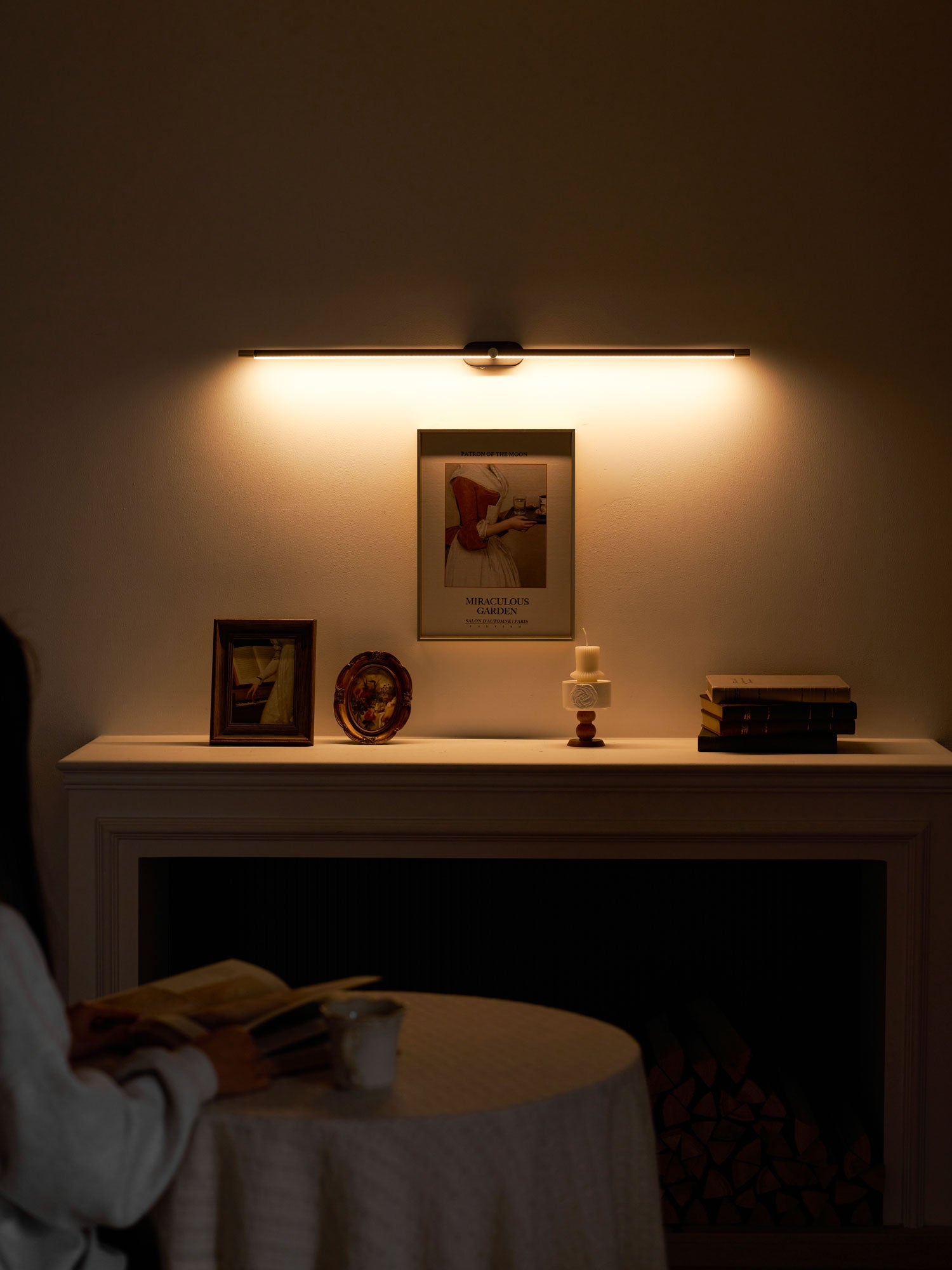 Rechargeable Wall Light Cordless LED Bar with Remote and USB C Charging