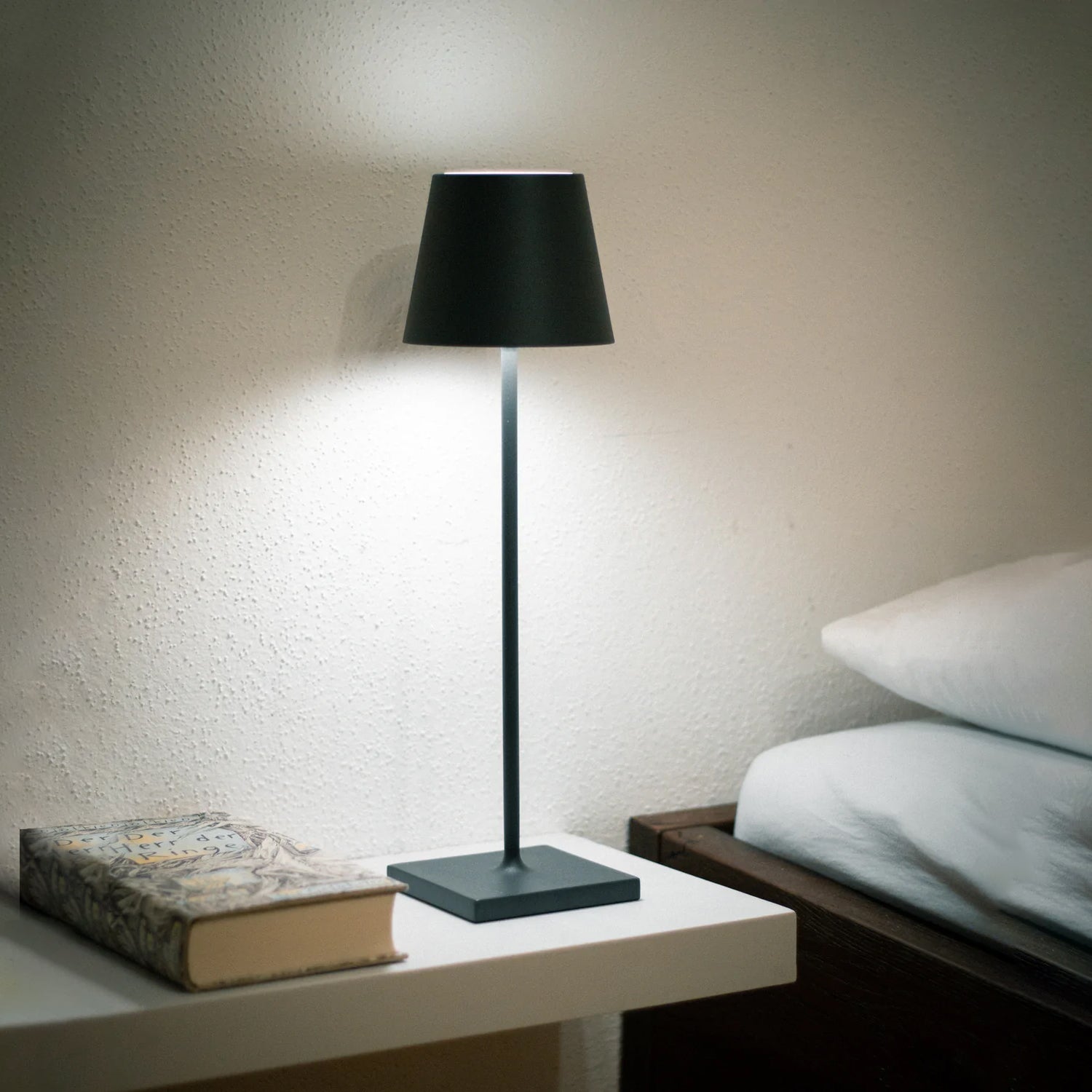 Cordless Table Lamp Rechargeable Touch Dimmable Portable Battery Light