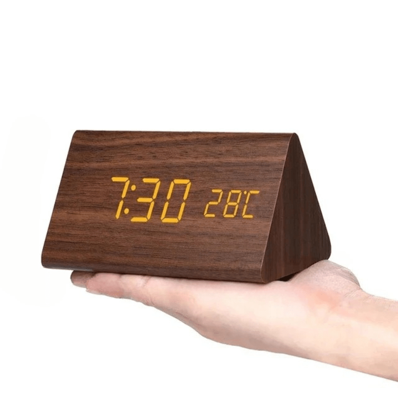Rectangular digital alarm clock in wood look with LED and temperature display