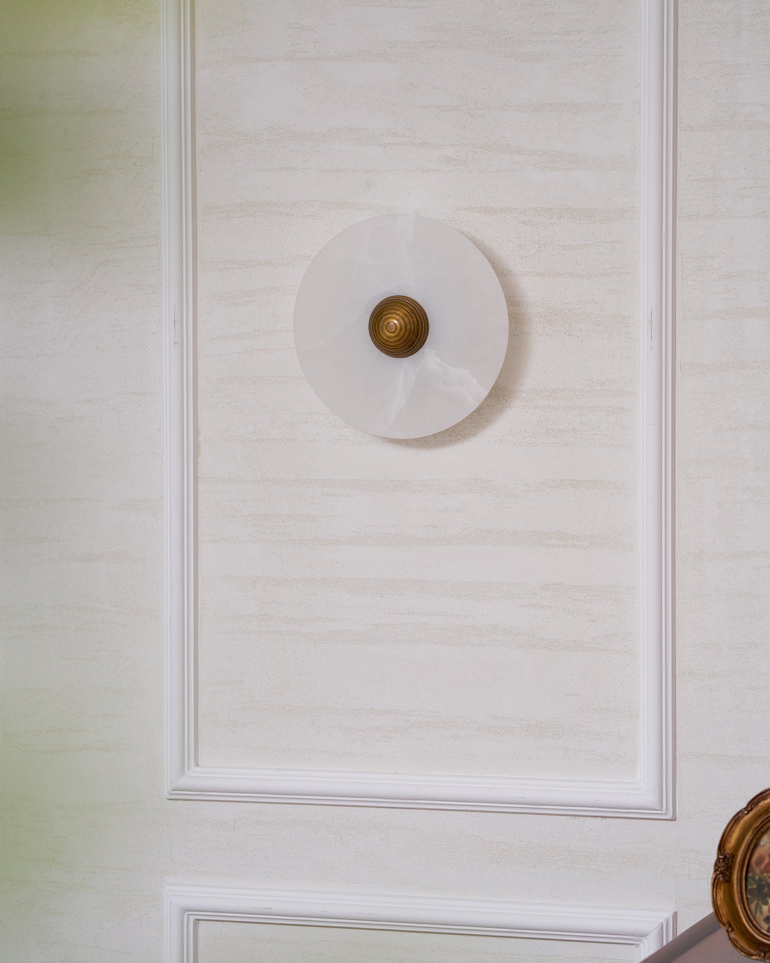 Alabaster Wall Light Natural Stone Disc Integrated LED Dimmable Sconce