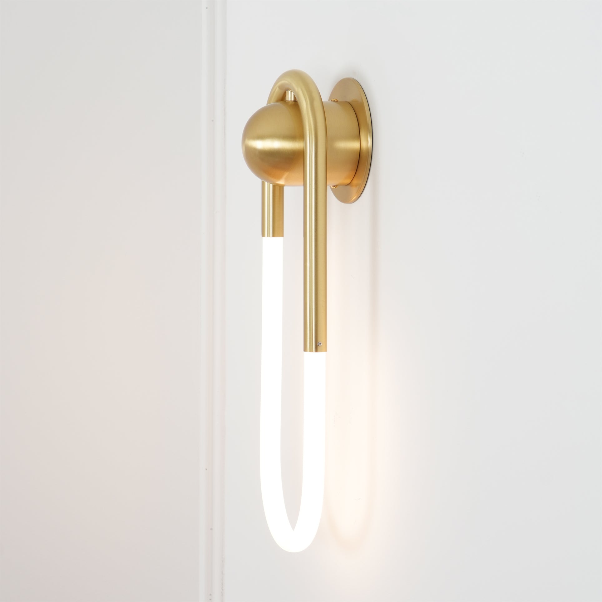 Loop Wall Sconce Brass Integrated LED Dimmable for Hallway and Bedside