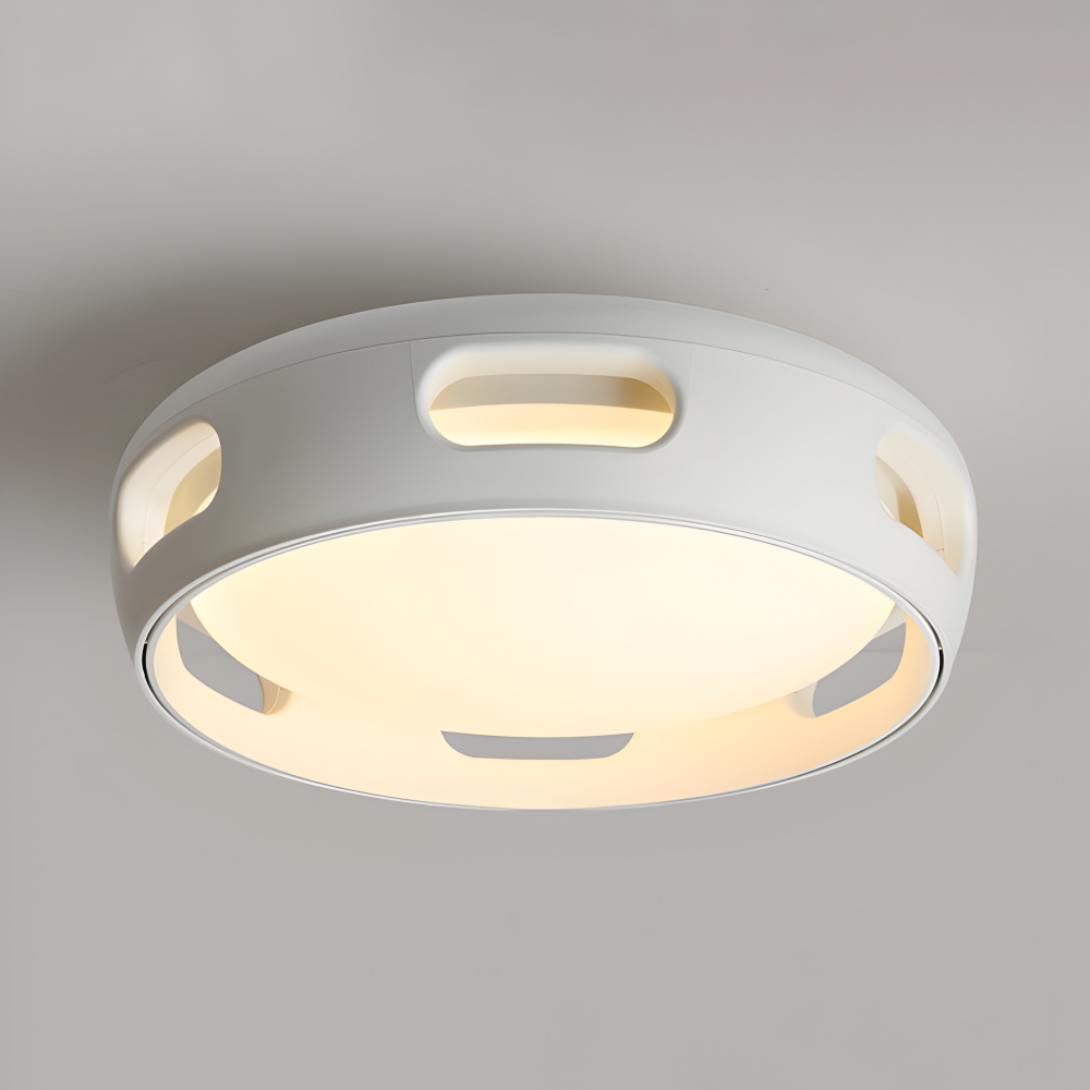 Rund loftslampe i ovale udskæringer og matteret diffuser