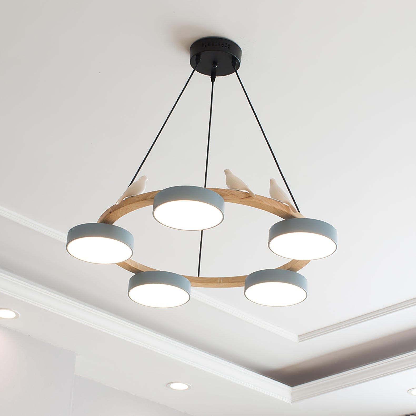 Round Wood Chandelier with Bird Figurines LED Dimmable Dining Room