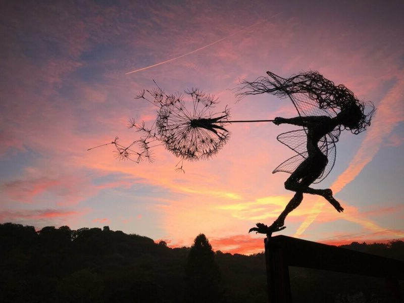 Fairy Garden Stakes Metal Dandelion Sculptures for Yard Decor