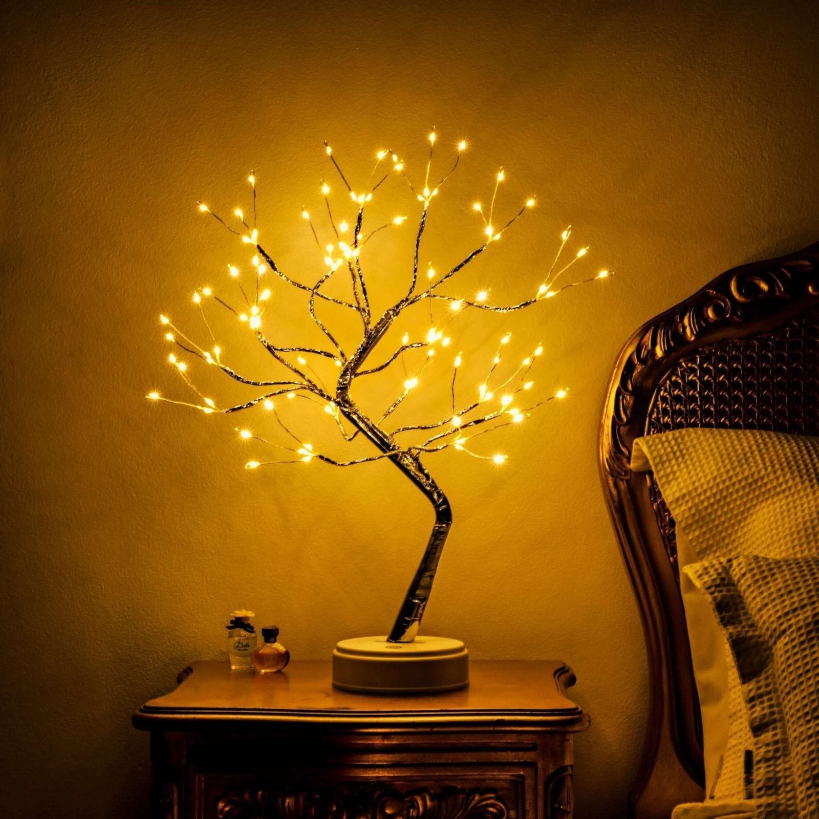 Tree Lamp LED Copper Wire Branch Night Light for Bedside Table and Shelf