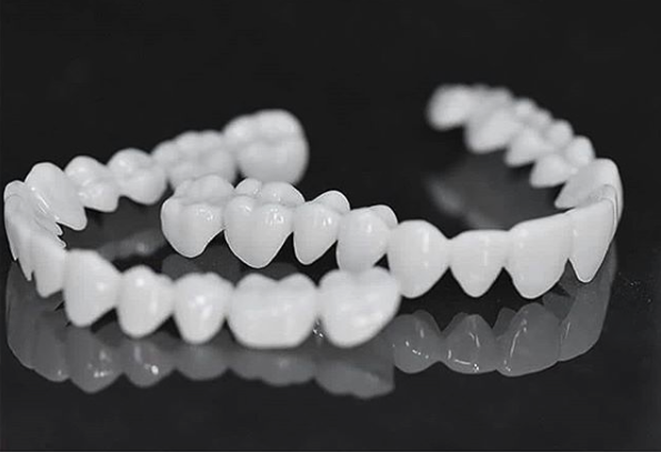 Cosmetic Tooth Cover Removable Snap On Veneer Style for Photos and Events