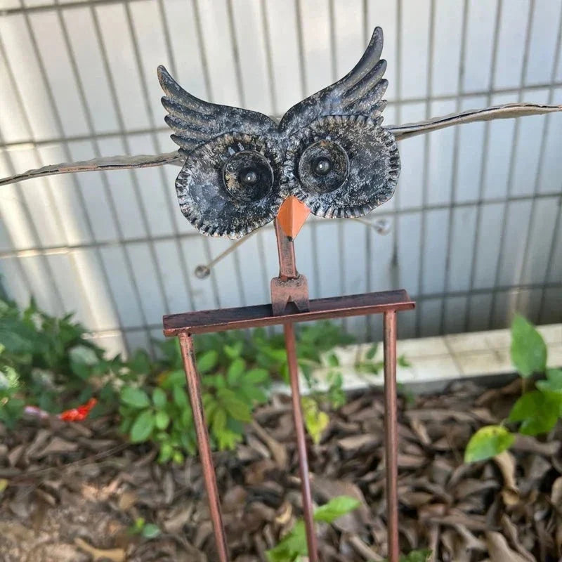 Kinetic Garden Stake Metal Bird with Flapping Wings