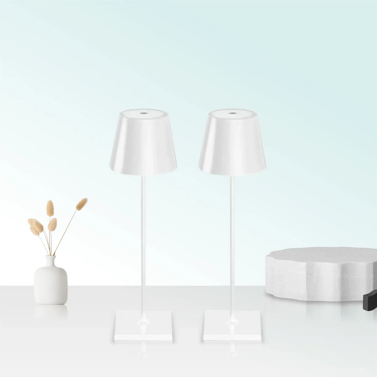 Cordless Table Lamp Waterproof Dimmable Rechargeable for Patio and Bedroom