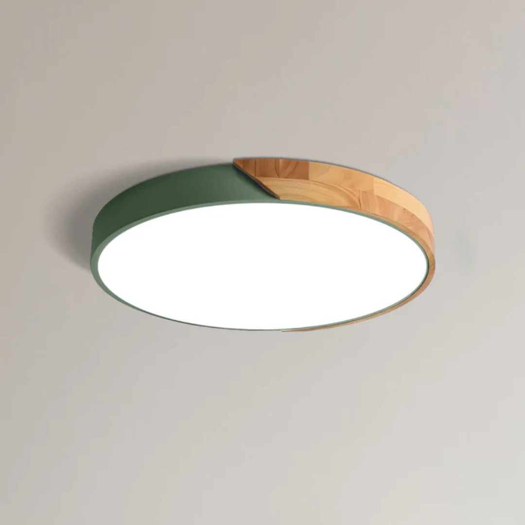 LED loftslampe rund planforsænket med trædetaljer skandinavisk design til stue eller soveværelse