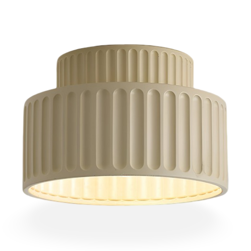 Loftlampe i resin med riflet design