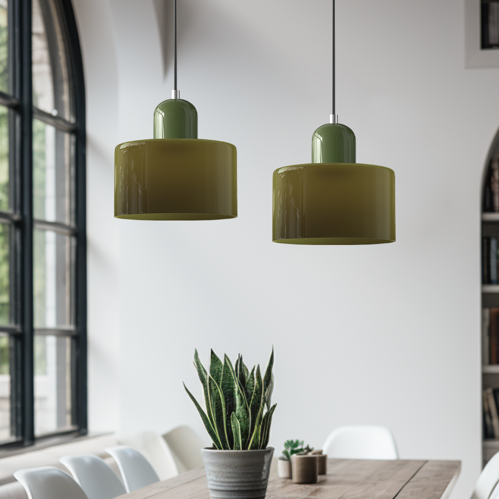 Loftslampe med cylinderformet glasskærm og kuppelformet top