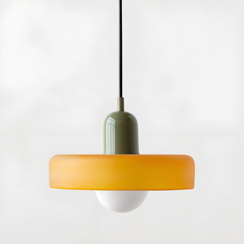 Loftslampe med pendel flad glasskærm med kuglepære