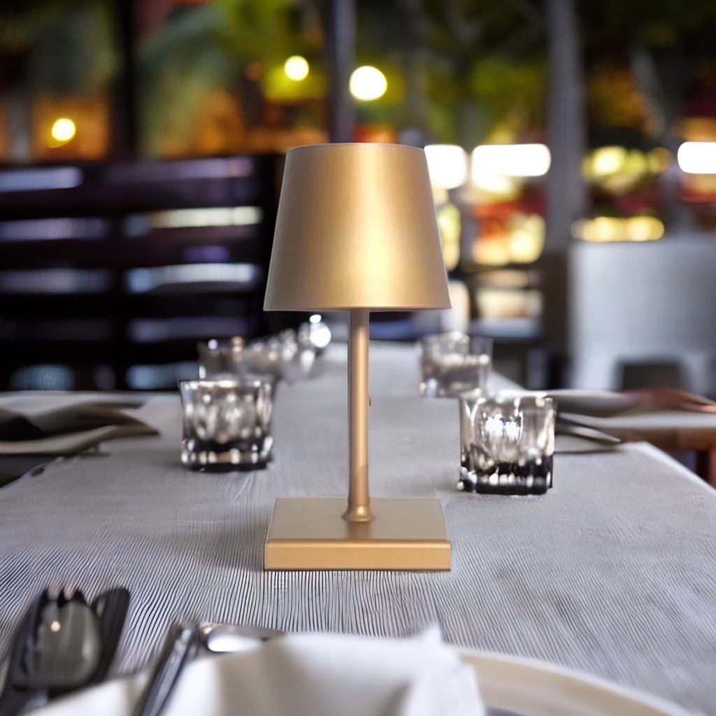 Small Cordless Table Lamp Waterproof IP66 Touch Dimmable for Bath and Patio