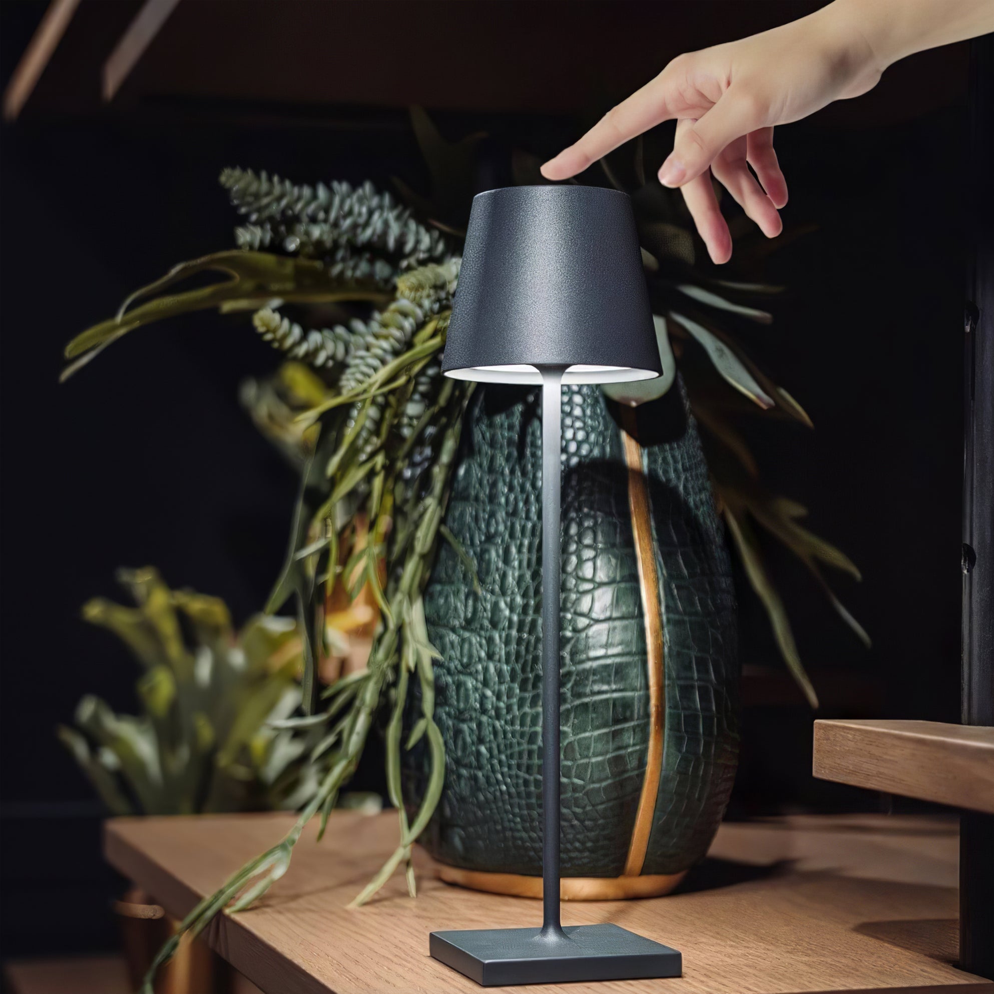 Cordless Table Lamp Rechargeable Touch Dimmable Portable Battery Light