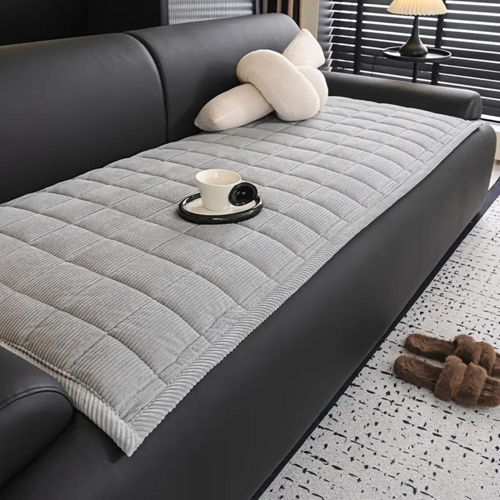 Quilted Couch Cover Cat Scratch Resistant Non-Slip