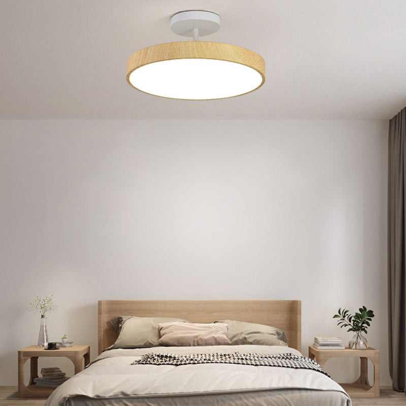 Rund LED-loftlampe i trælook