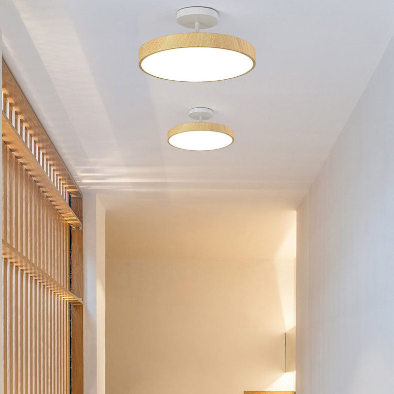 Rund LED-loftlampe i trælook