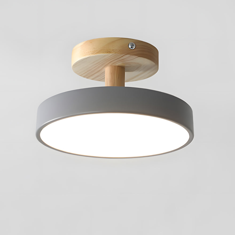 Rund LED loftlampe træ og metal delvist planforsænket