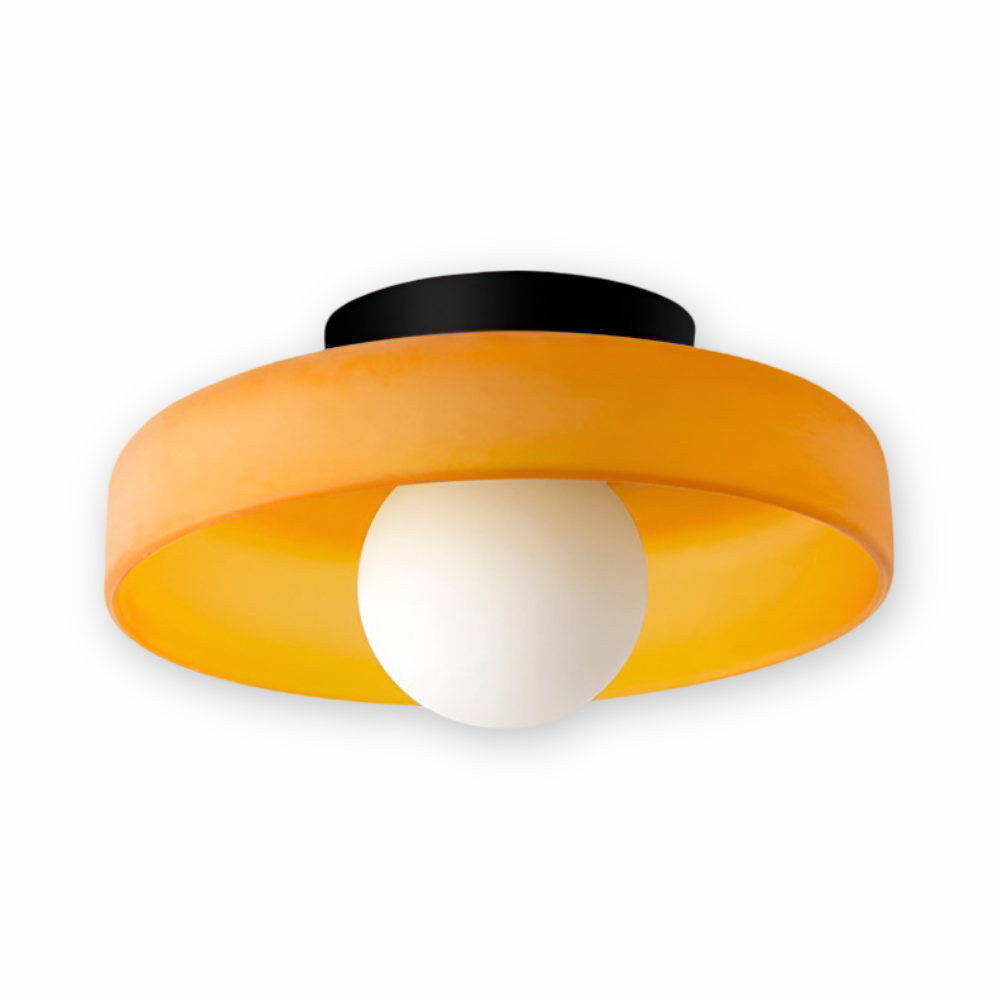 Rund loftslampe i glas med opal glaskugle