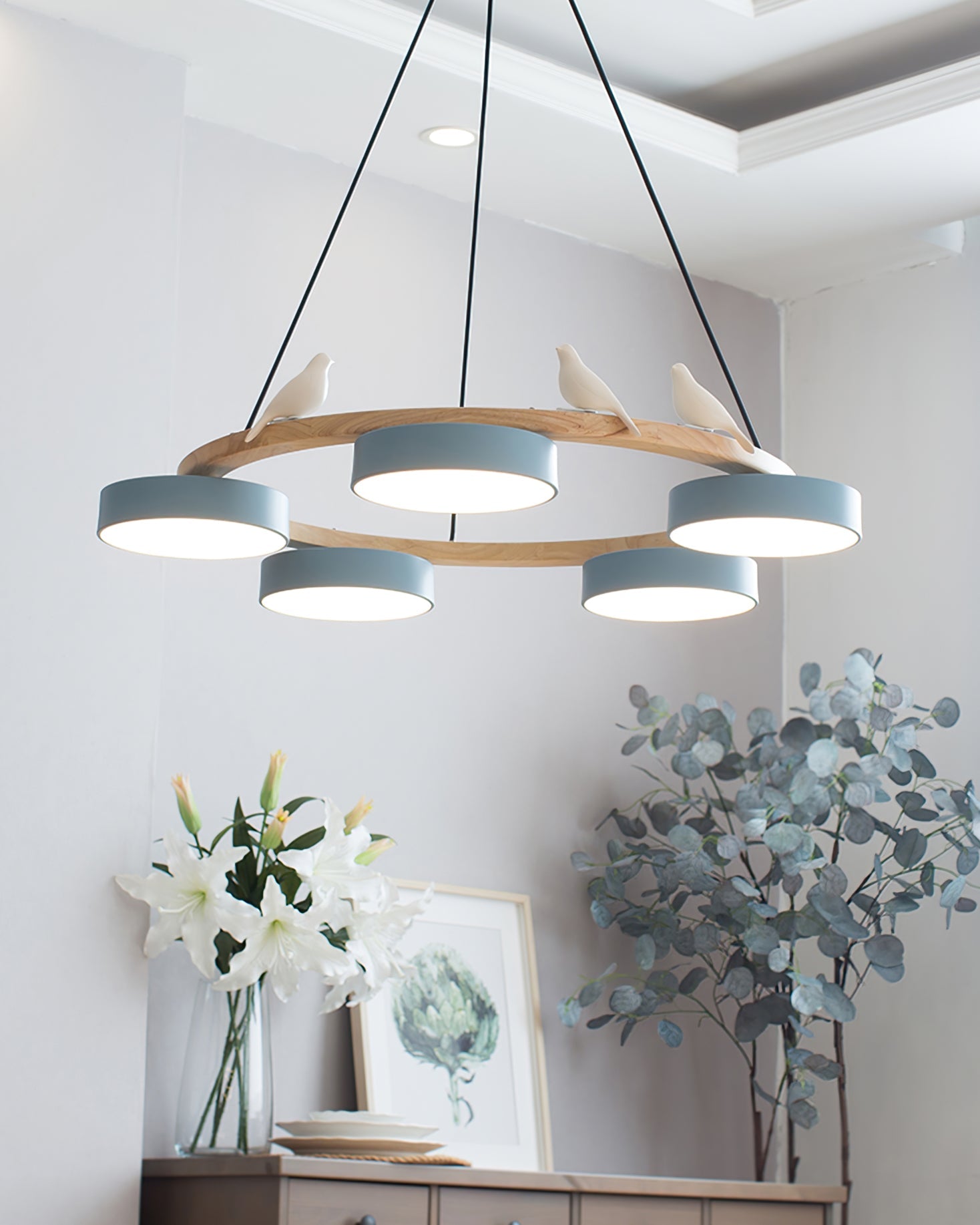 Round Wood Chandelier with Bird Figurines LED Dimmable Dining Room