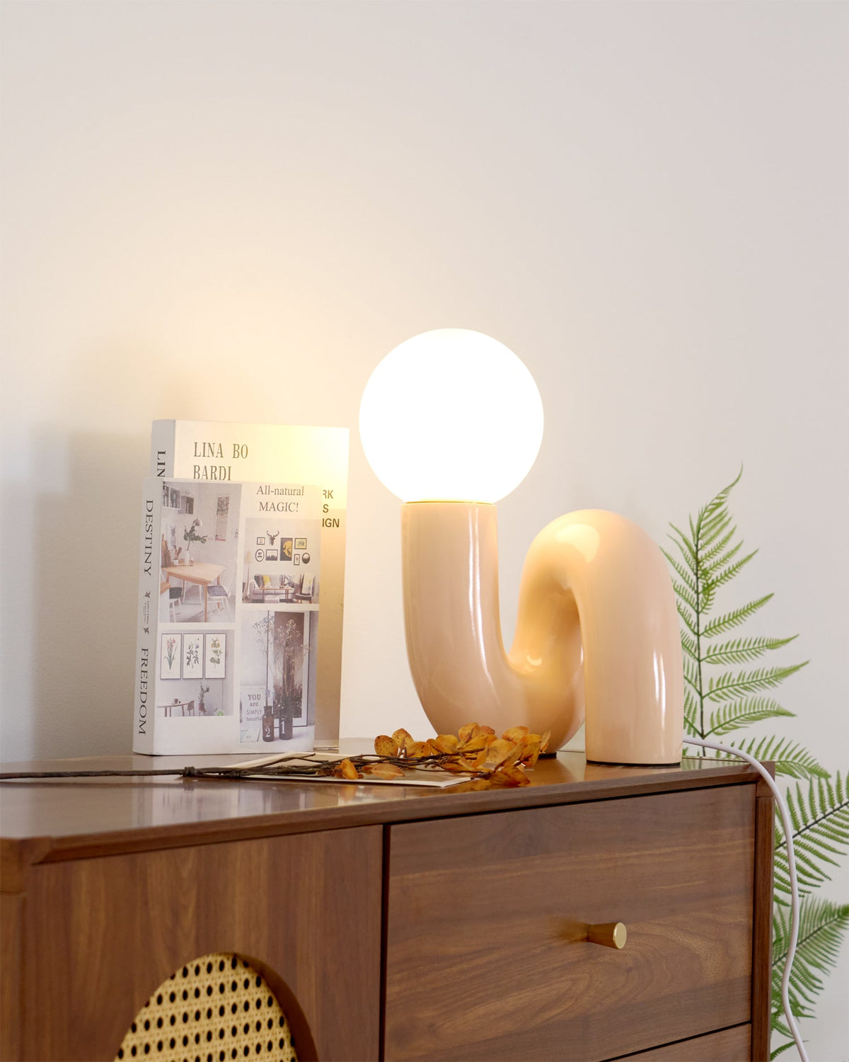 Spiral Glass Table Lamp Sculptural Resin Ribbon Shade Bedside Accent