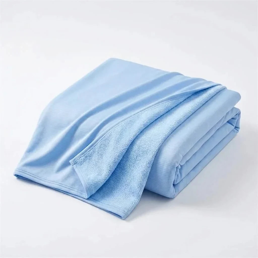 Cooling Blanket Lightweight Quick-Dry for Warm Nights