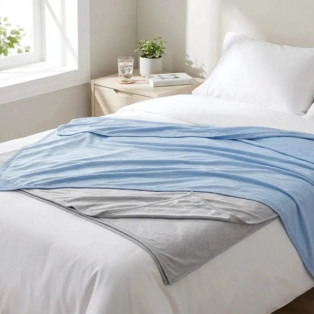 Cooling Blanket Lightweight Quick-Dry for Warm Nights