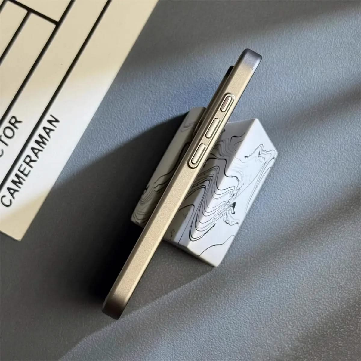 iPhone Case Slim Scratch Resistant with Raised Camera Edges
