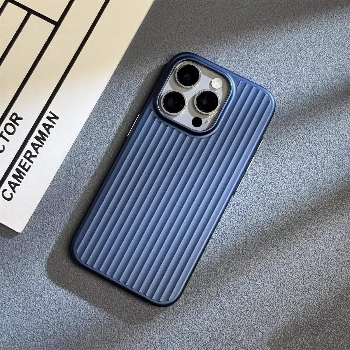 iPhone Case Slim Scratch Resistant with Raised Camera Edges