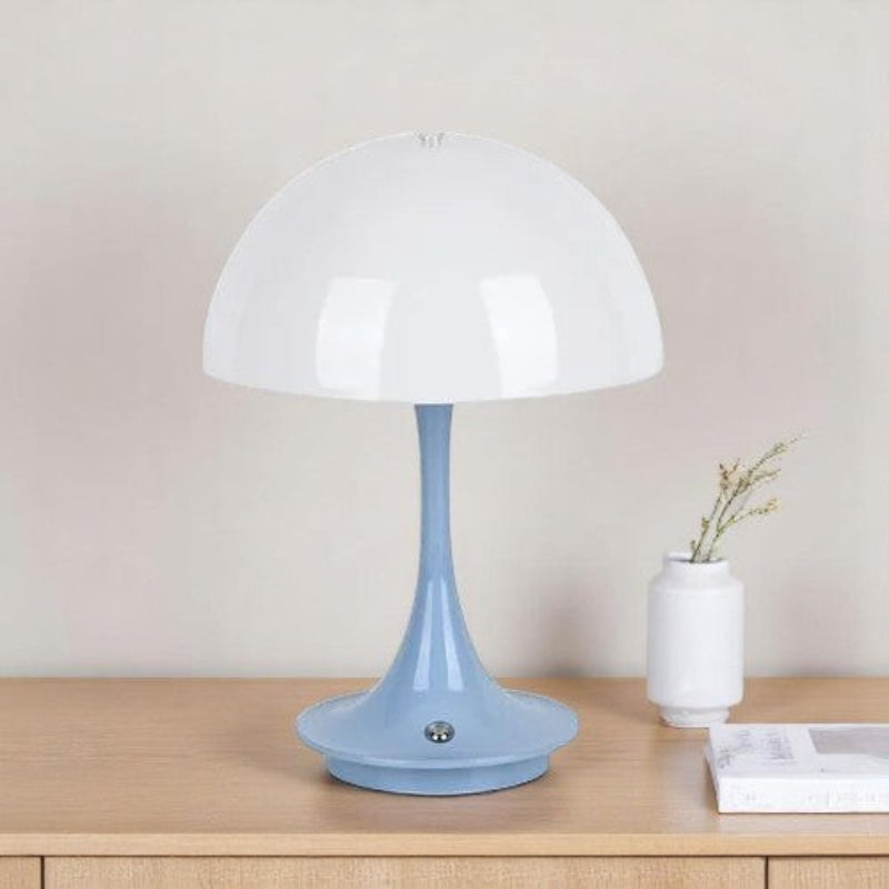 Trådløs LED-bordlampe med kuppelskærm