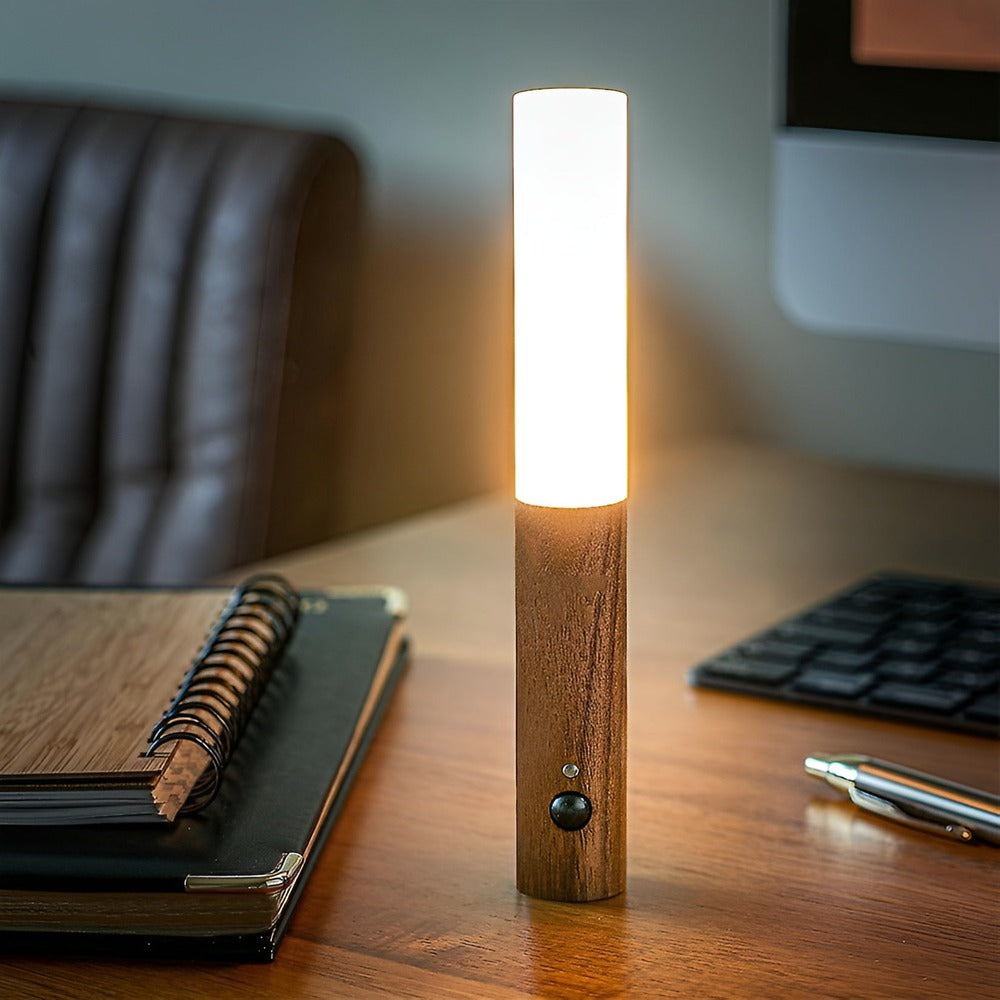 Trådløs væglampe med sensor Magnetisk LED natlampe i træ