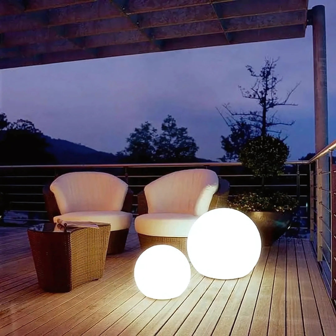 Waterproof Globe Light Outdoor Floating Ball Lamp for Pool Lawn and Garden