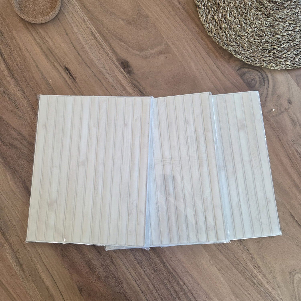 Peel and Stick Backsplash Tiles 3D Fluted Wood Grain