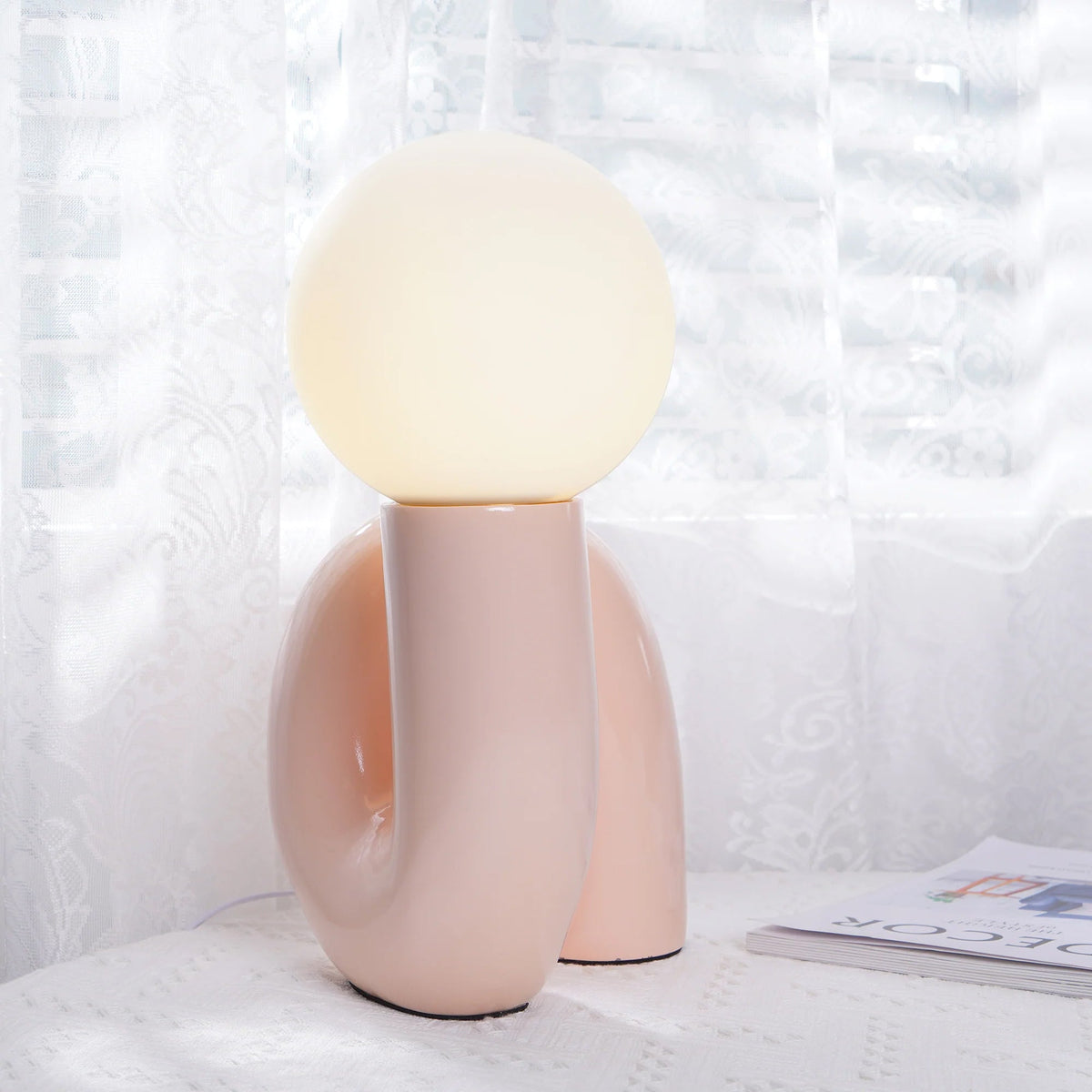 Spiral Glass Table Lamp Sculptural Resin Ribbon Shade Bedside Accent